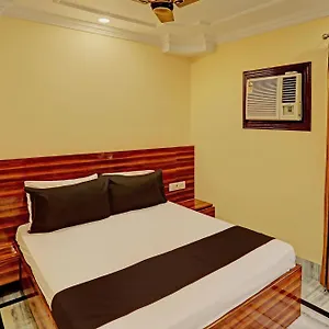 Oyo Flagship Sawariya Palace Hotel Varanasi