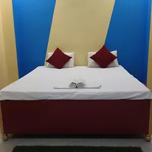 Veda's Grand P.g Guest house Varanasi